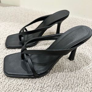 SOLD - Black Kitten Heels 🖤 Size 5 | Y2K